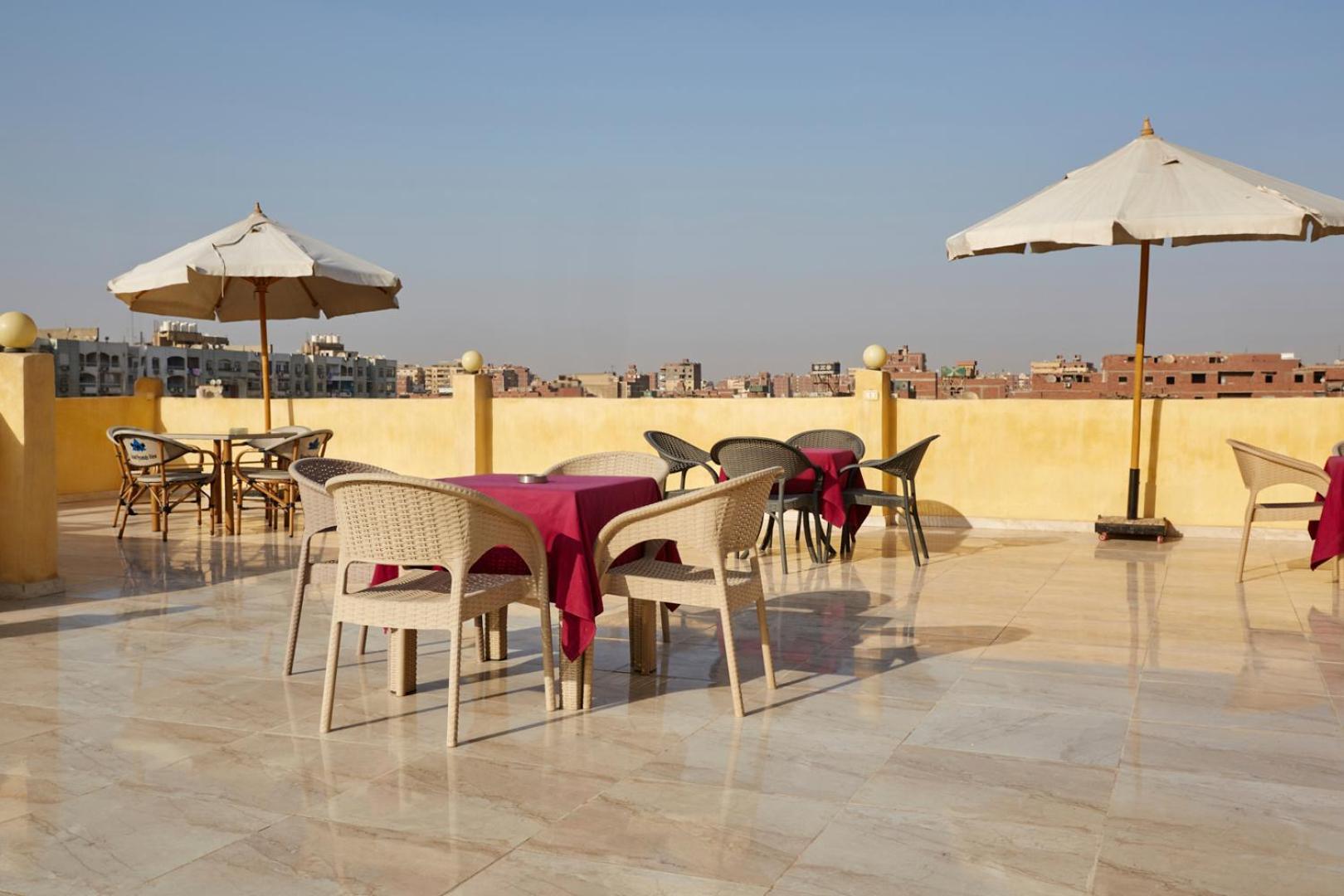 Grand Pyramid View Hotel Kafrat al Jabal Экстерьер фото