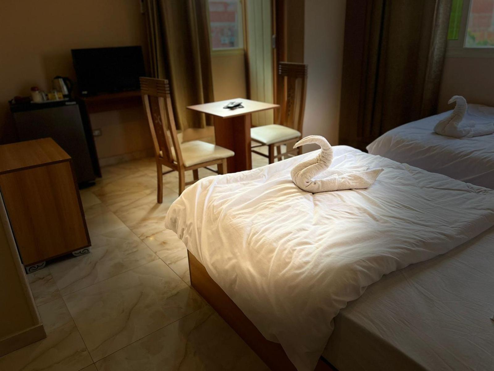Grand Pyramid View Hotel Kafrat al Jabal Экстерьер фото